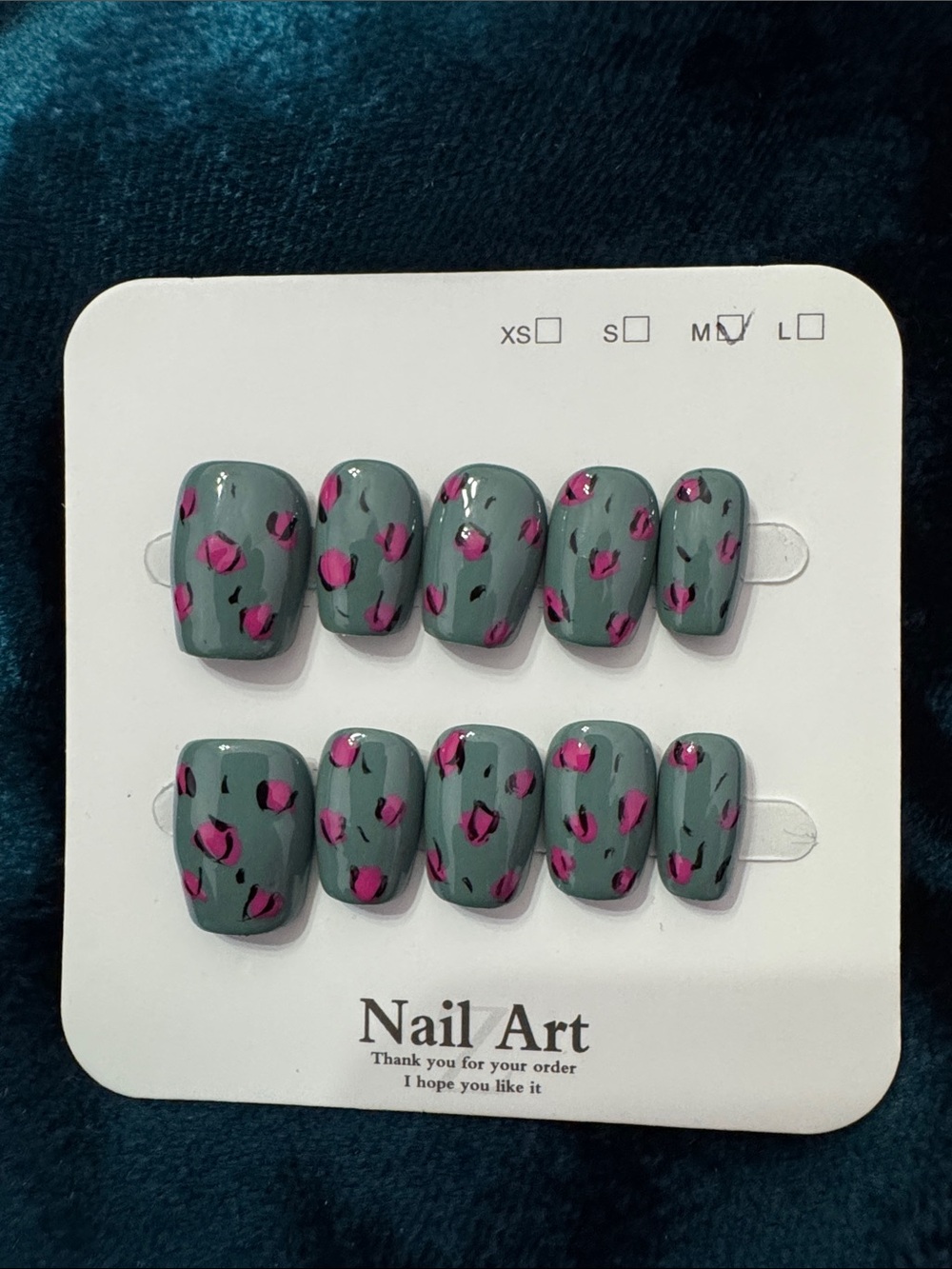 Leopard Press-On Nails